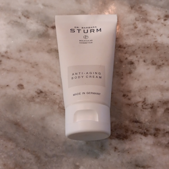 DR. BARBARA STURM ANTI AGING BODY CREAM AND FACIAL SCRUB! +MORE+GIFTS